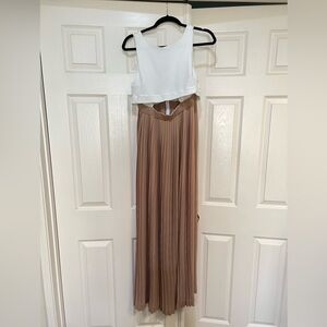 ALC 2 tone Pleated Cut Out Maxi‎ Short sleeves Dress Luxury Minimalist Small